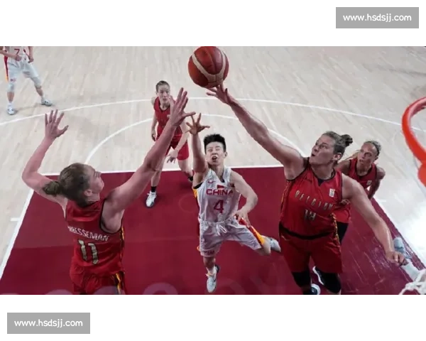 中国女篮 124-57 狂胜波黑！杨舒予 22 分 + 6 抢断，张子宇双塔发威，宫鲁鸣练兵见效